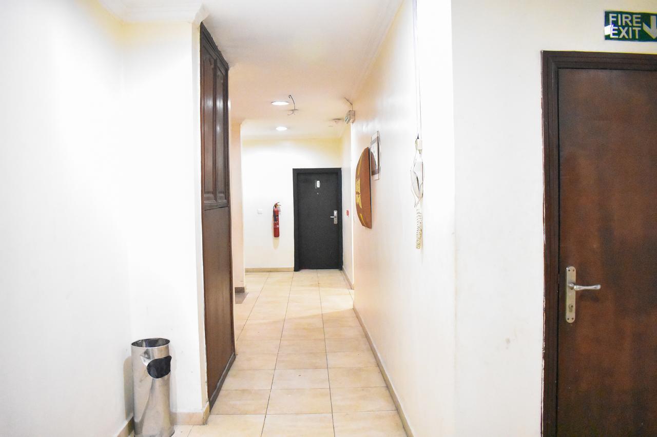 Beni Hotel Lagos Exterior foto